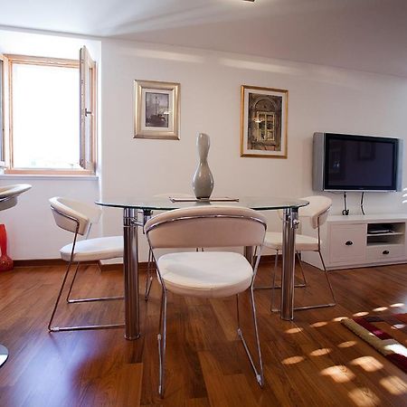 Peristil Apartment Split Exterior photo